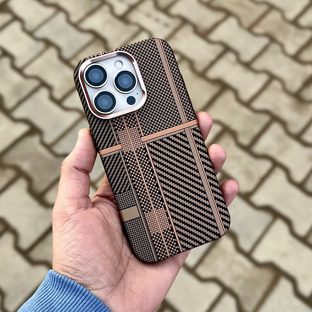 İPHONE FİBER KARBON CASE