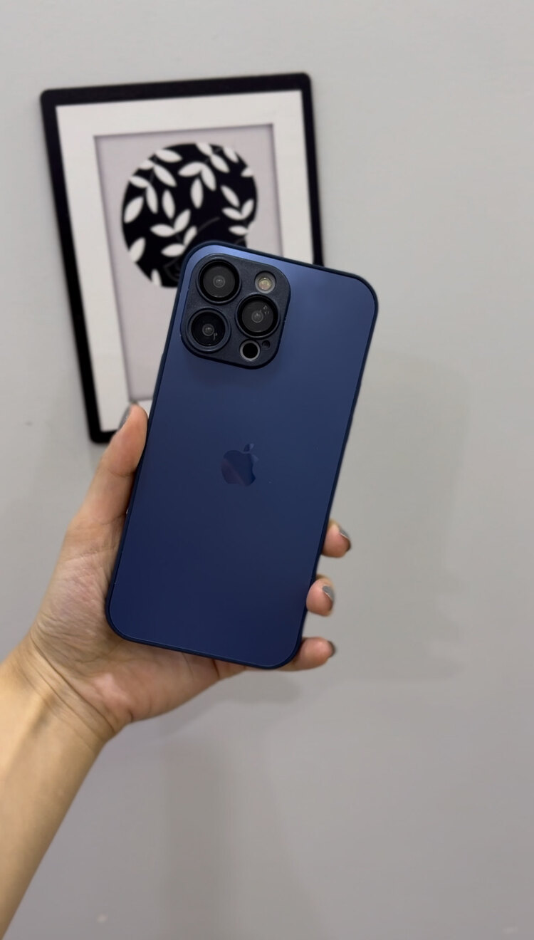 İPHONE BLUE TİTANYUM AG GLASS CASE