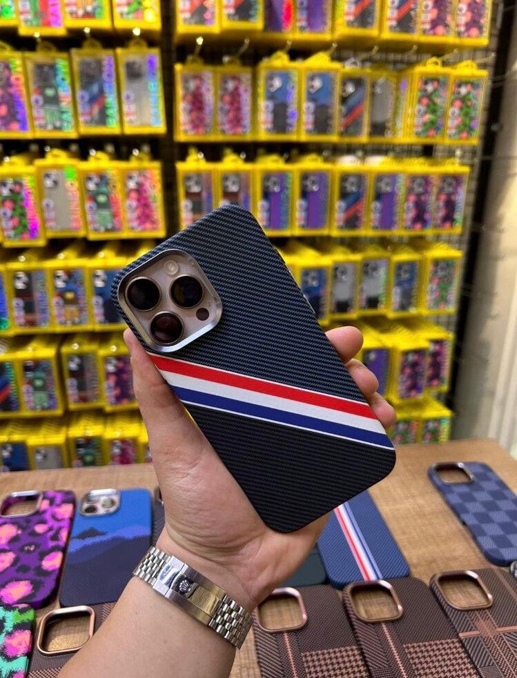 İPHONE FİBER KARBON CASE