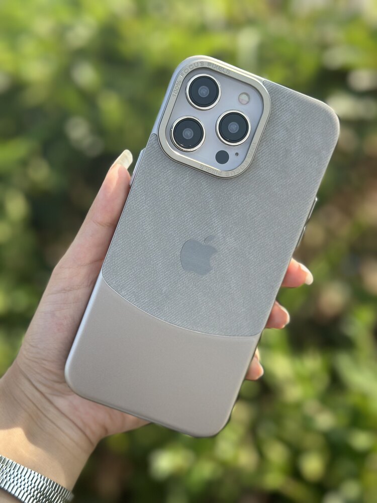 IPhone Spe- Eds Leather Case