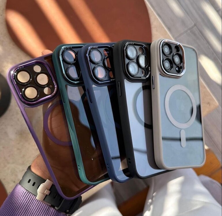 iPhone Focus Pixel Case