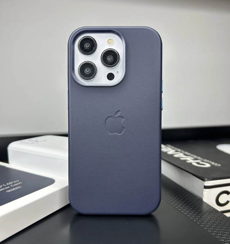 İPhone Gece Mavisi Deri Magsafe Case