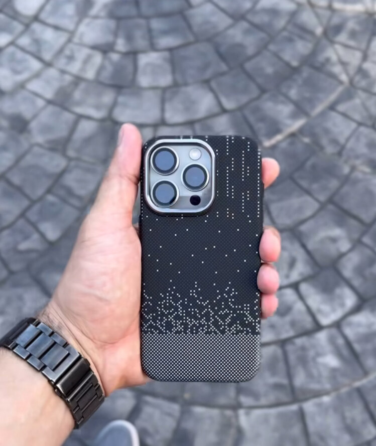 İPHONE FİBER KARBON CASE