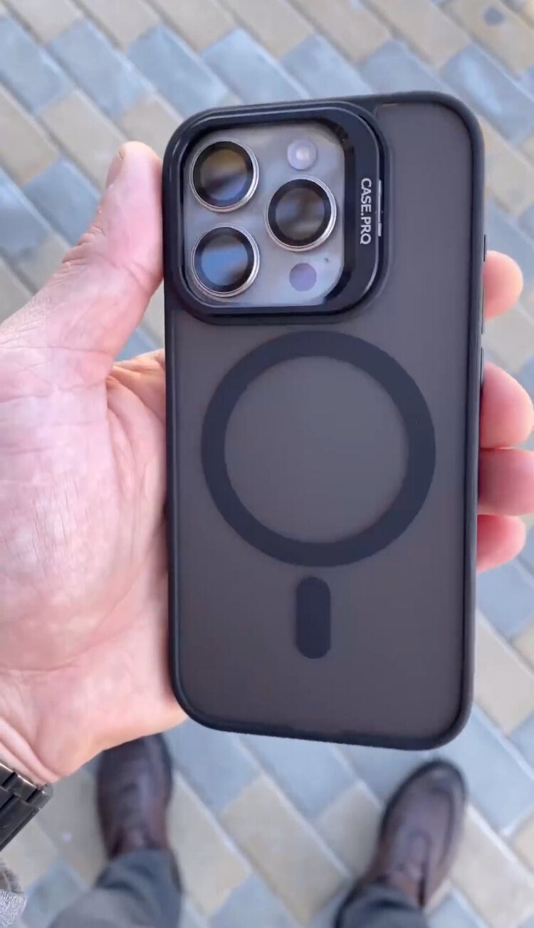 iPhone Case Pro Standlı Case