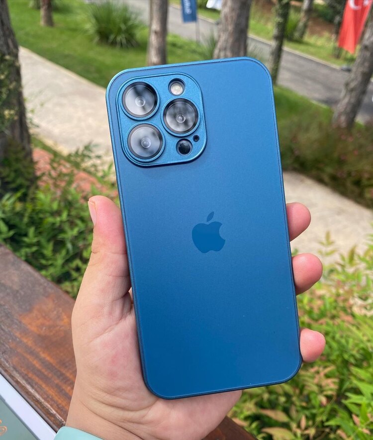 İPHONE AG -GLASS LENS KORUMALI MAGSAFE ÖZELLİKLİ KILIF