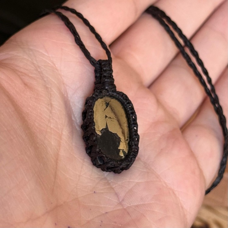 Apache Gold Örgü Kolye