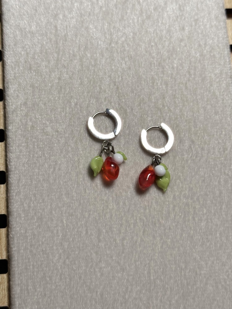Nar Küpe (Klips)