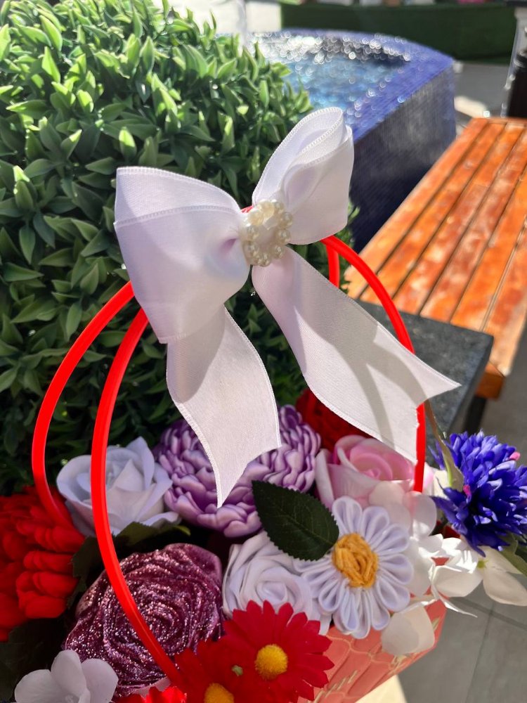 Ebedi Çeçekler Çantası