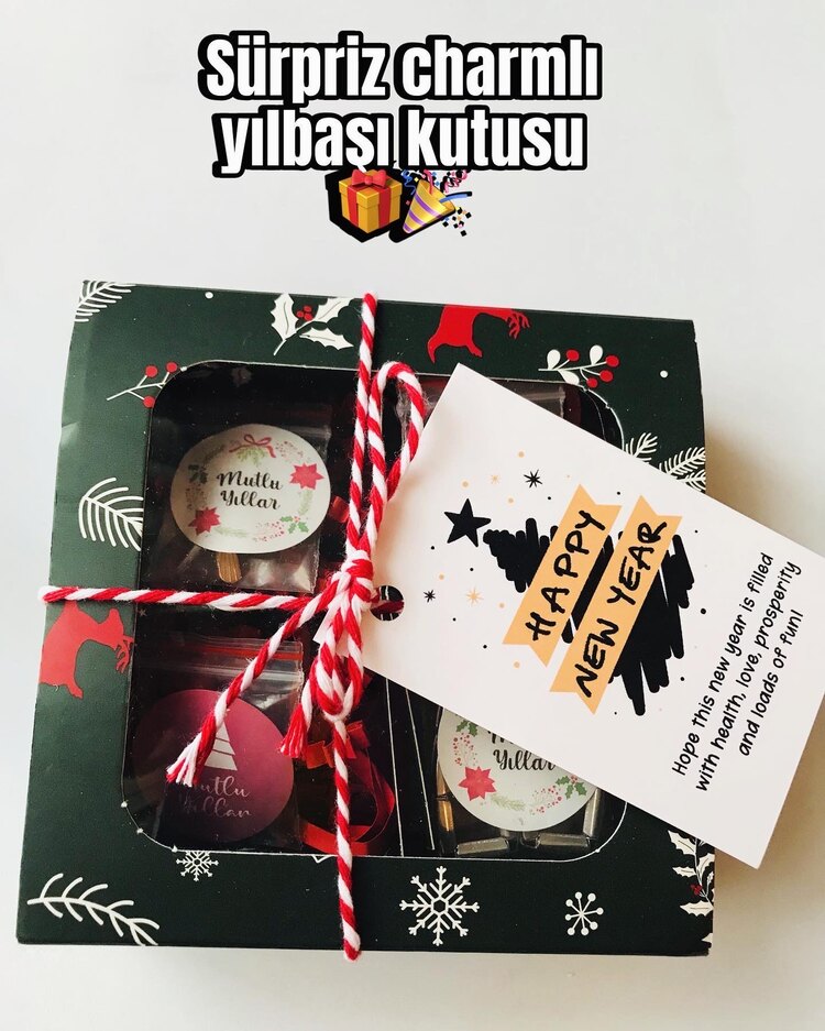 Sürpriz yılbaşı kutusu