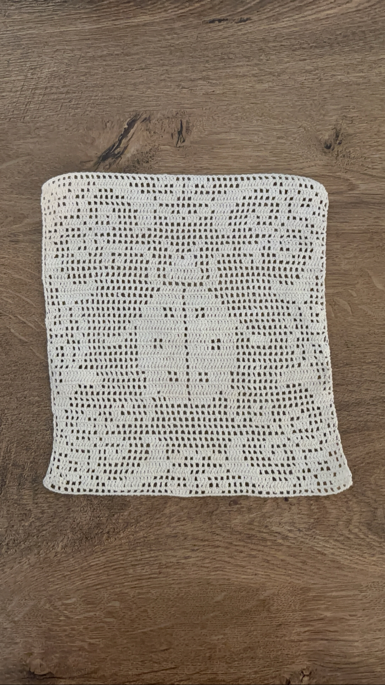 filet crochet uğur böceği