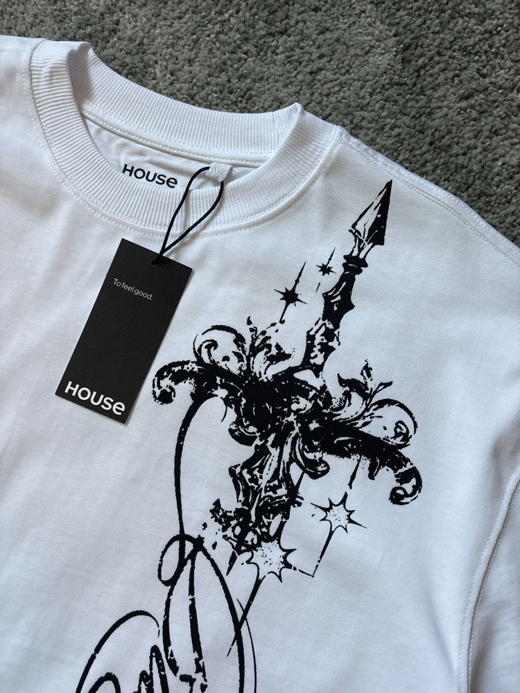 Italic Blade Tee