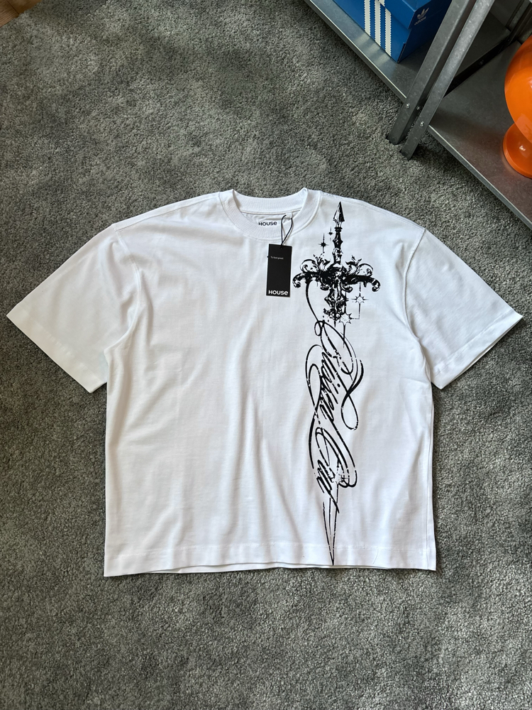 Italic Blade Tee