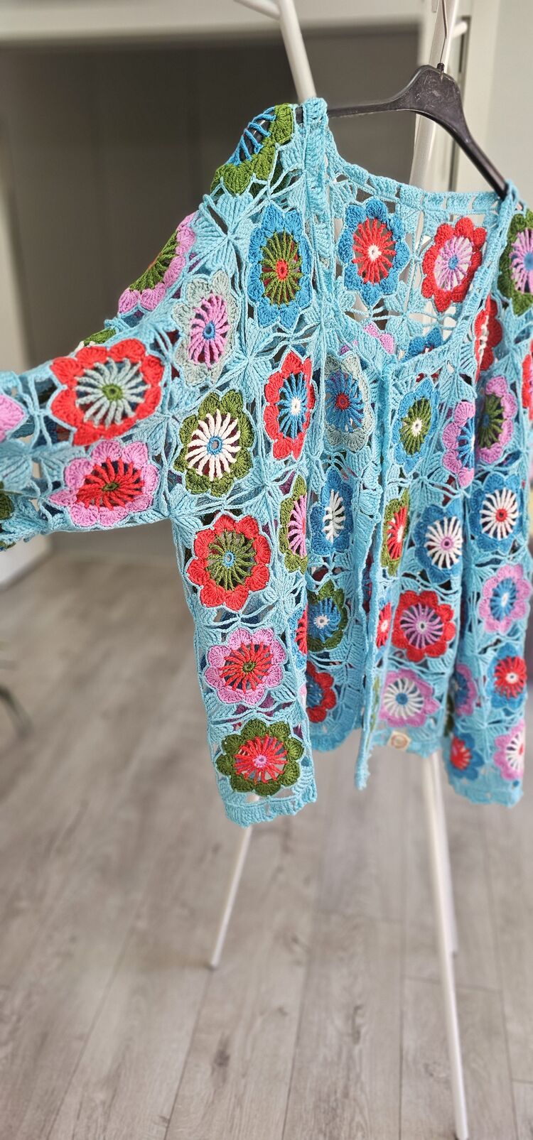 Motif rengarenk yazlık hırka 