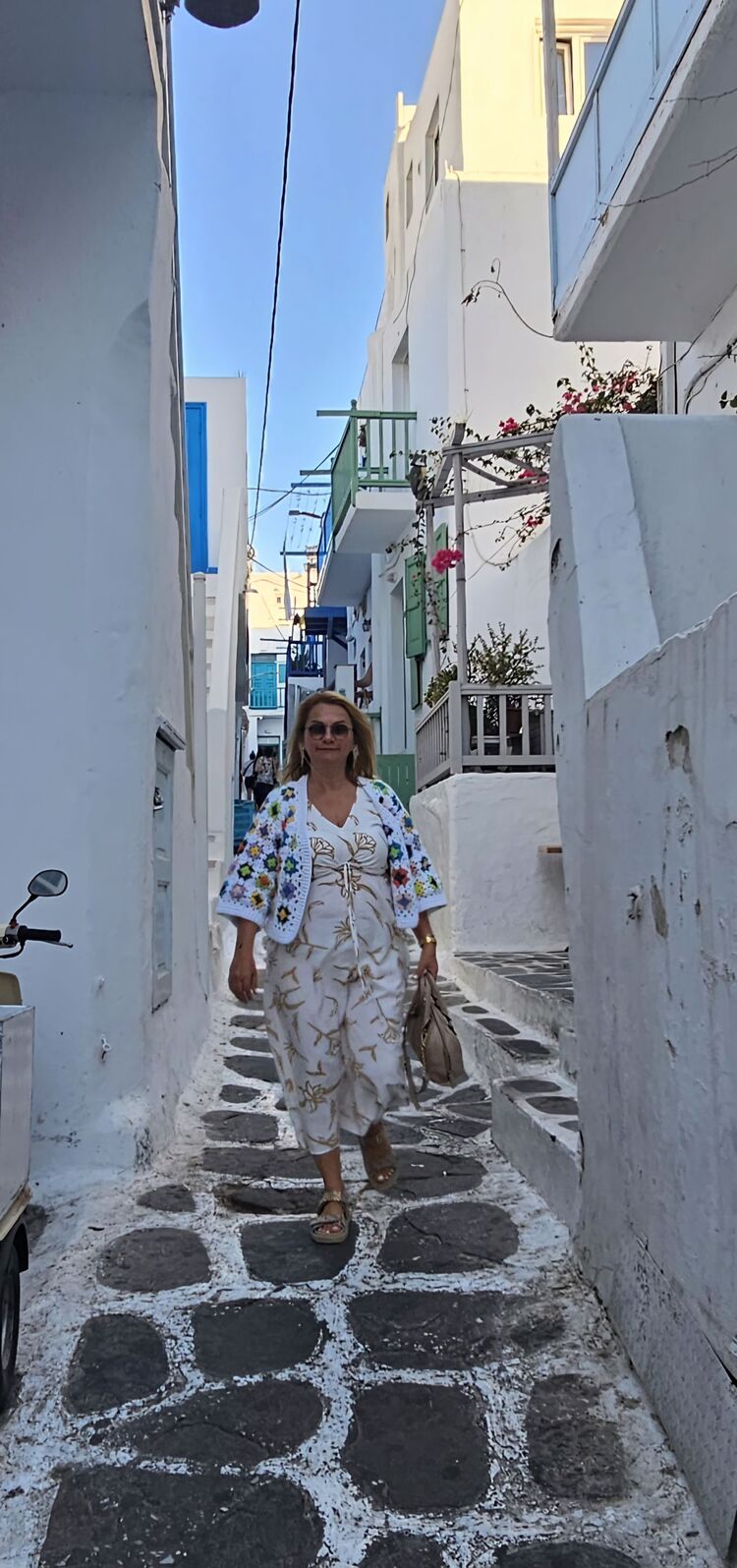 Motif yazlık örgü çeket 