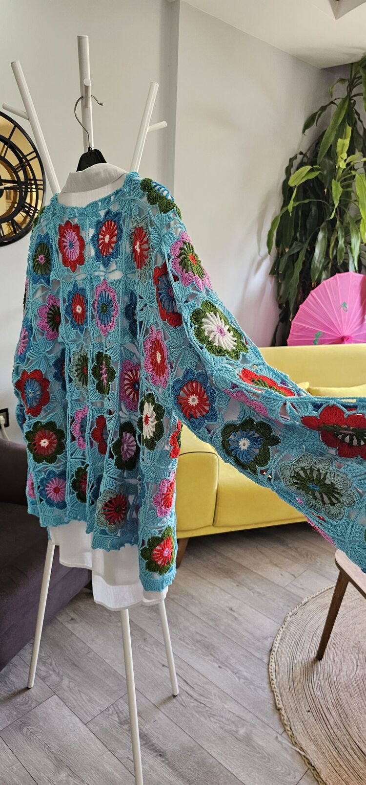 Motif rengarenk yazlık hırka 