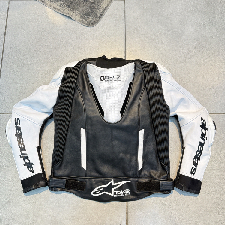 Alpinestars Beyaz Siyah Ceket ( Sökülebilir Hörgüç)