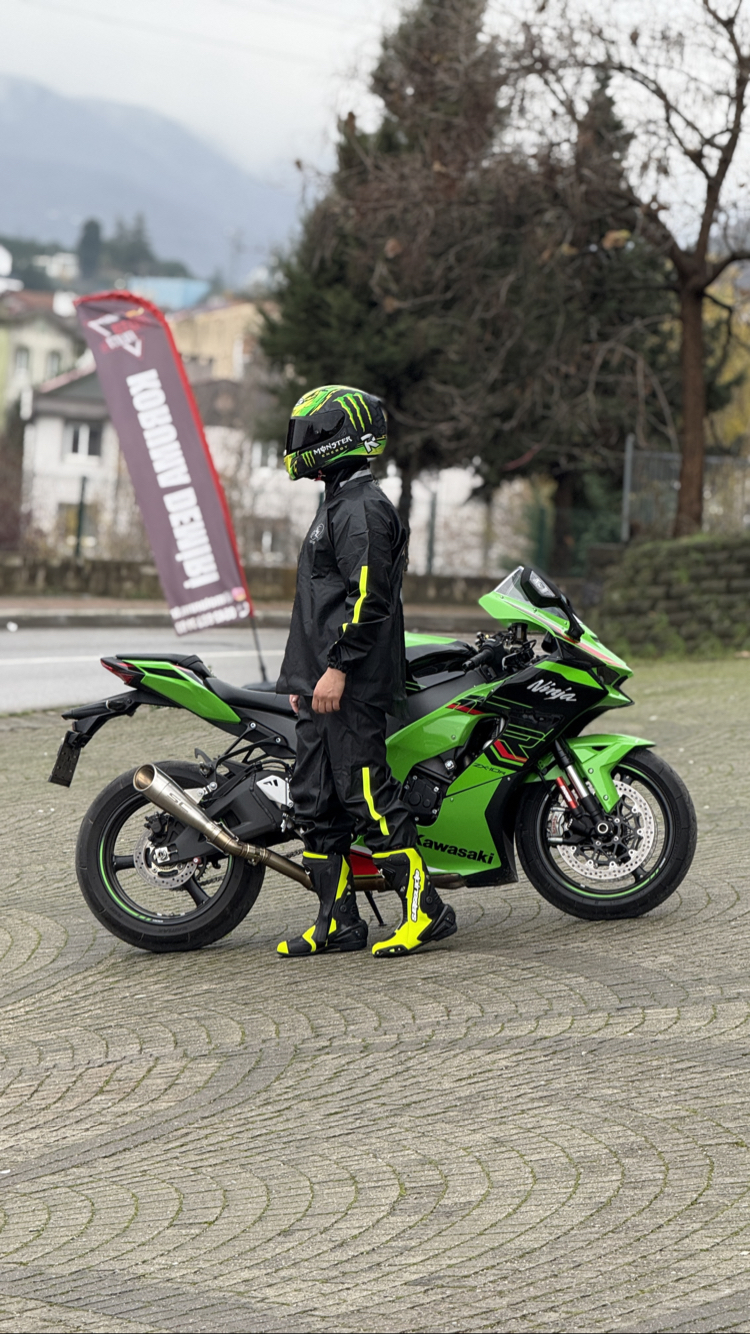 MOTORCU SU GEÇİRMEZ YAĞMURLUK