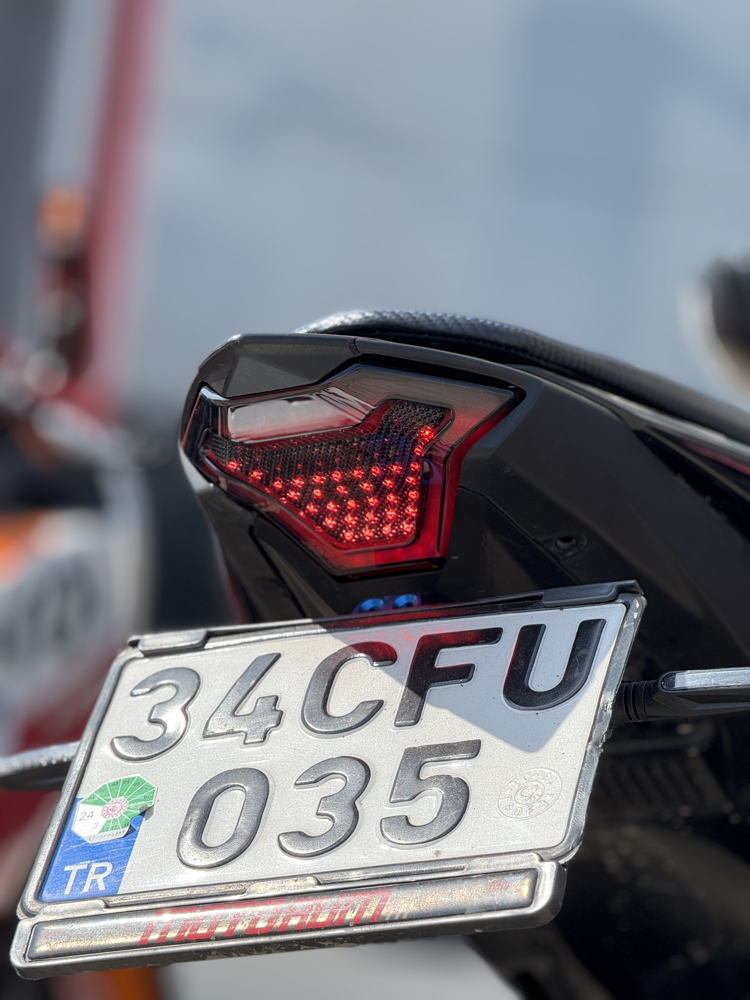 YAMAHA R25 / MT25 / MT07 RGB STOP UZAKTAN KUMANDALI
