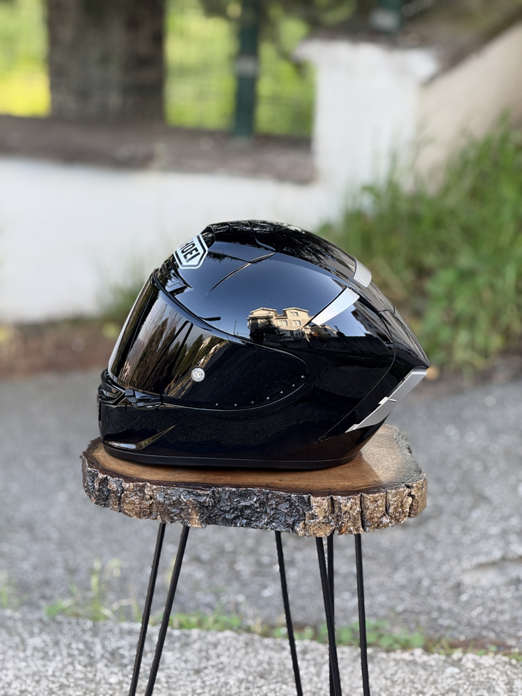 SHOEİ X14