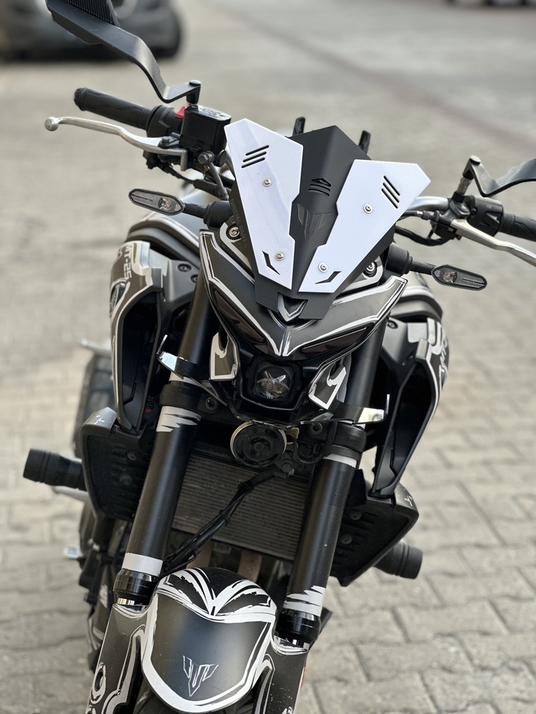 MT-25 ÖN CAM