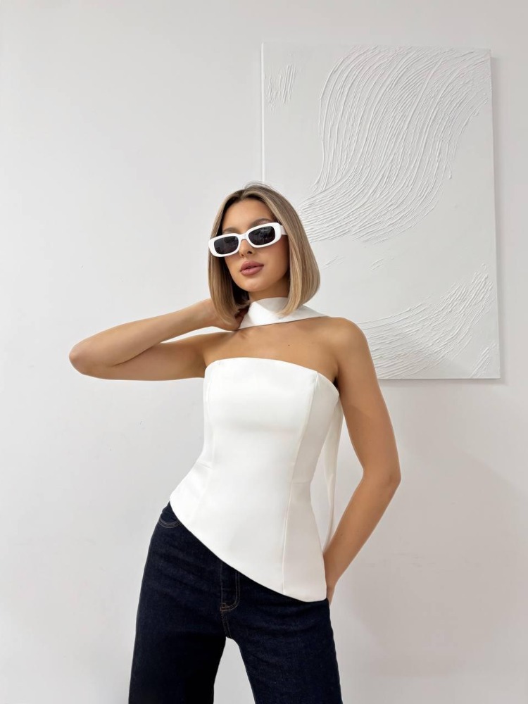 Ivory Aura Asimetrik Yaka Straplez Bluz
