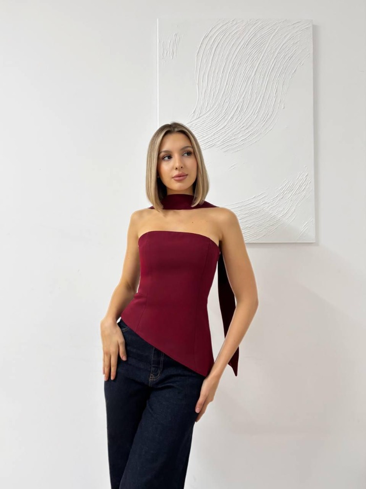 Burgundy Aura Asimetrik Yaka Straplez Bluz