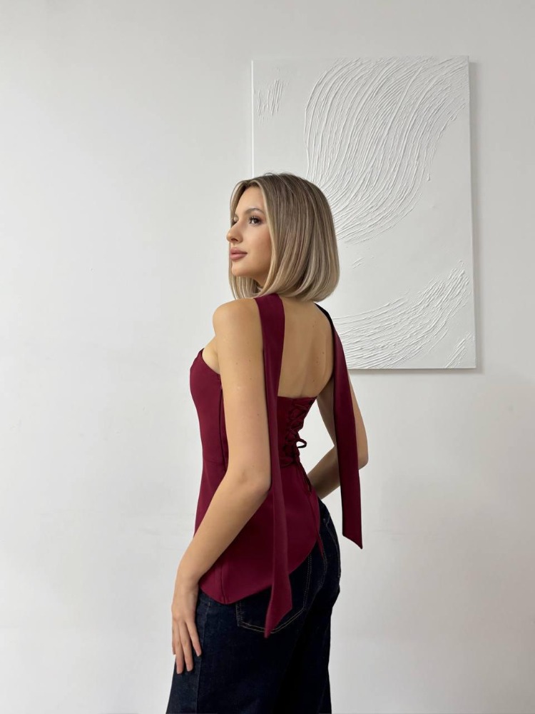 Burgundy Aura Asimetrik Yaka Straplez Bluz