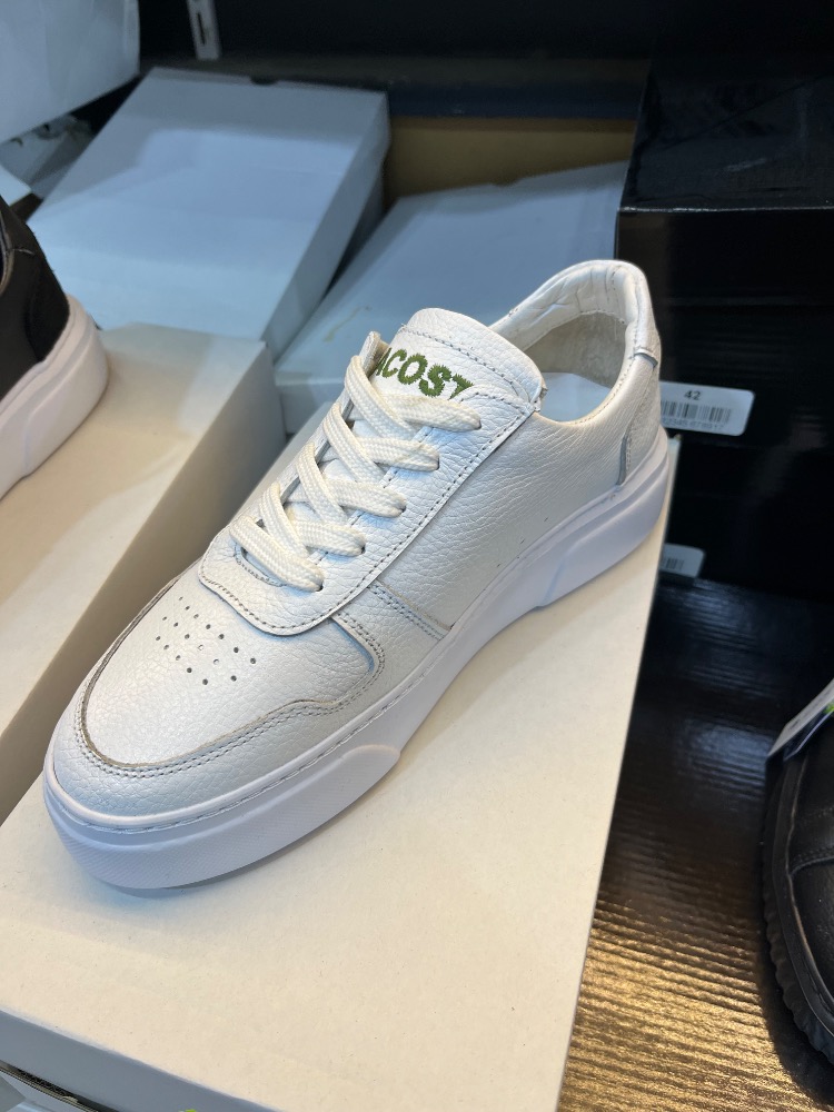 Lacoste beyaz
