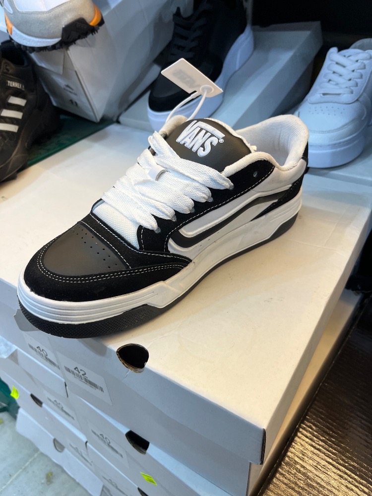 Efsane model vans