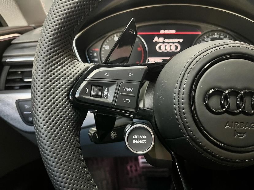 AUDI RS START STOP VE DRİVE MODLU DERİ DİKİŞLİ DİREKSİYON 