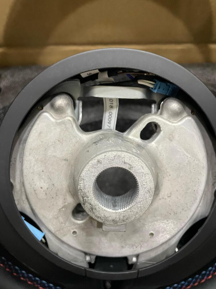 BMW E46 M Tarzı Direksiyon Simidi - Paddle Shiftli