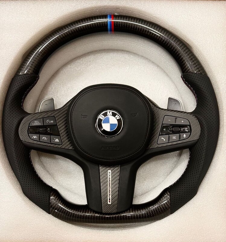 BMW G20 / G30 M Performance Karbon Direksiyon (Şerit Takip & Titreşim Destekli)