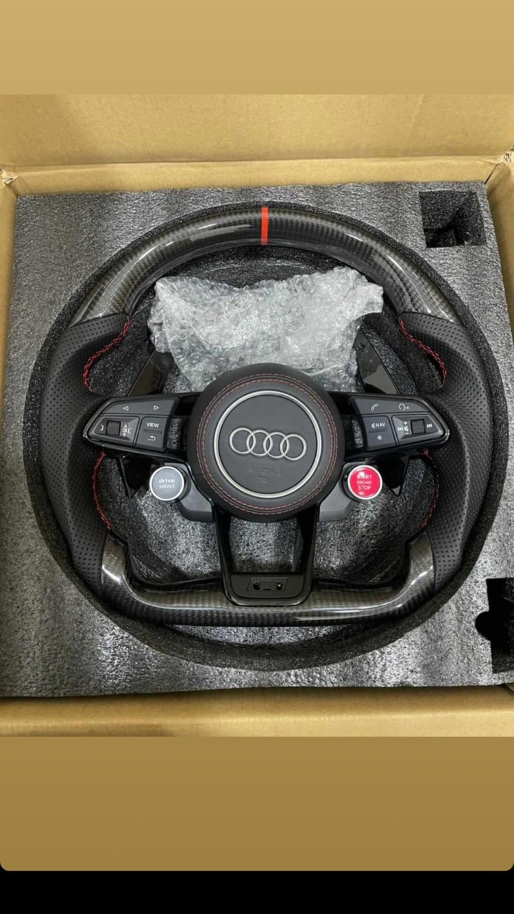 AUDI CARBON RS CARBON DİREKSİYON