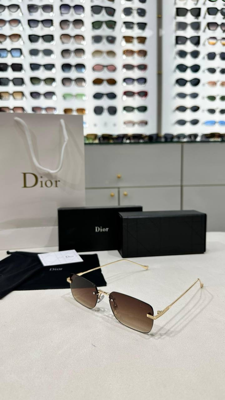 Dior ithal gözlük