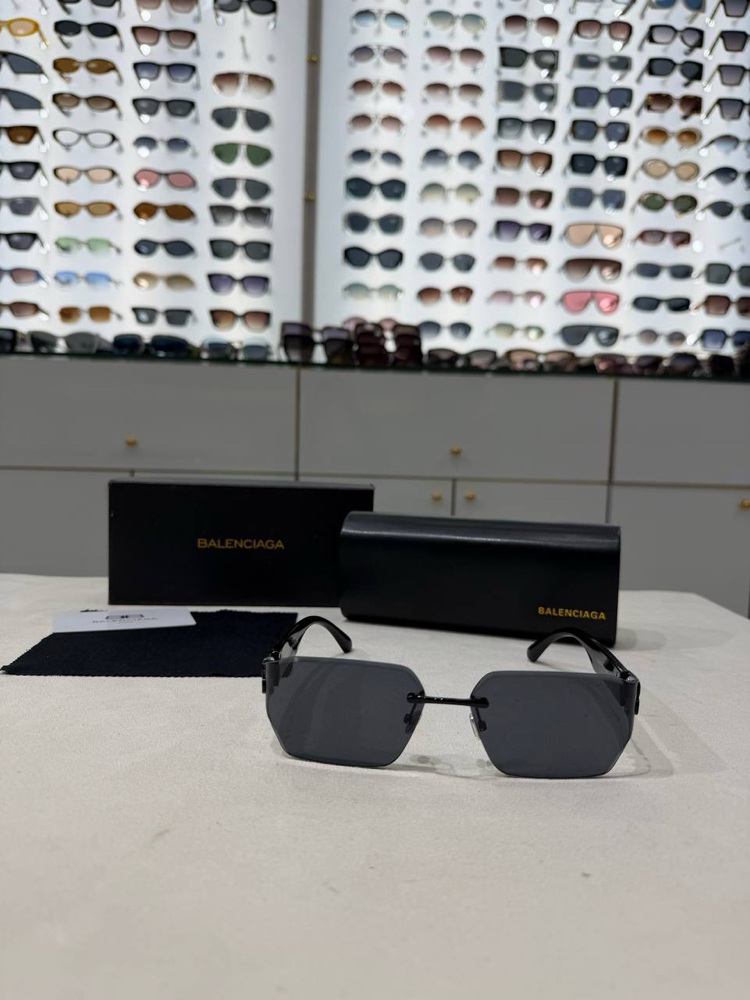 BALENCIAGA ithal gözlük