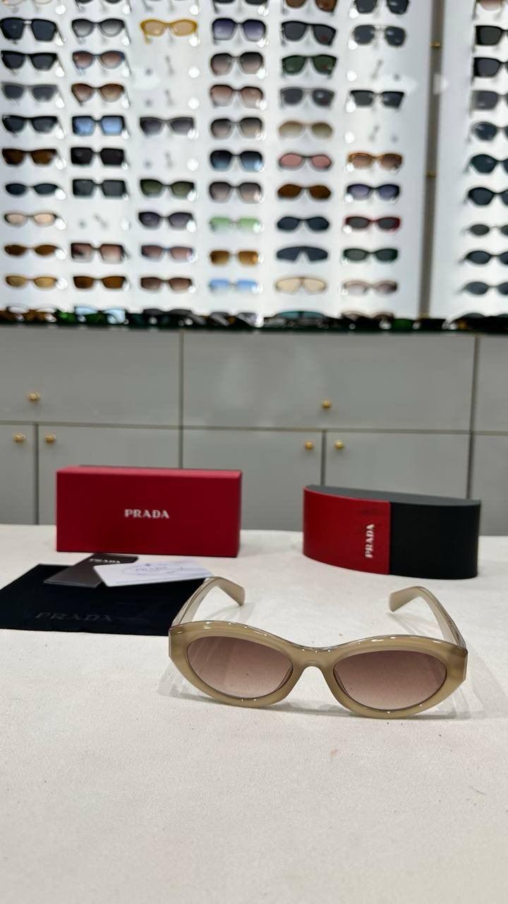 Prada ithal gözlük