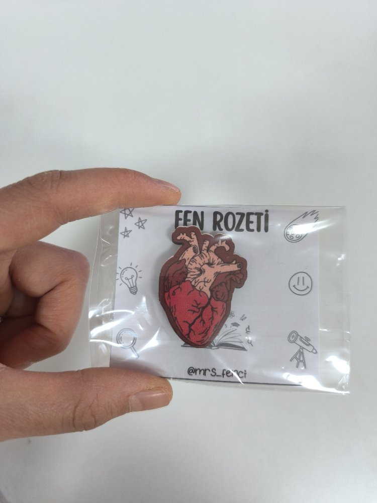 Kalp rozet