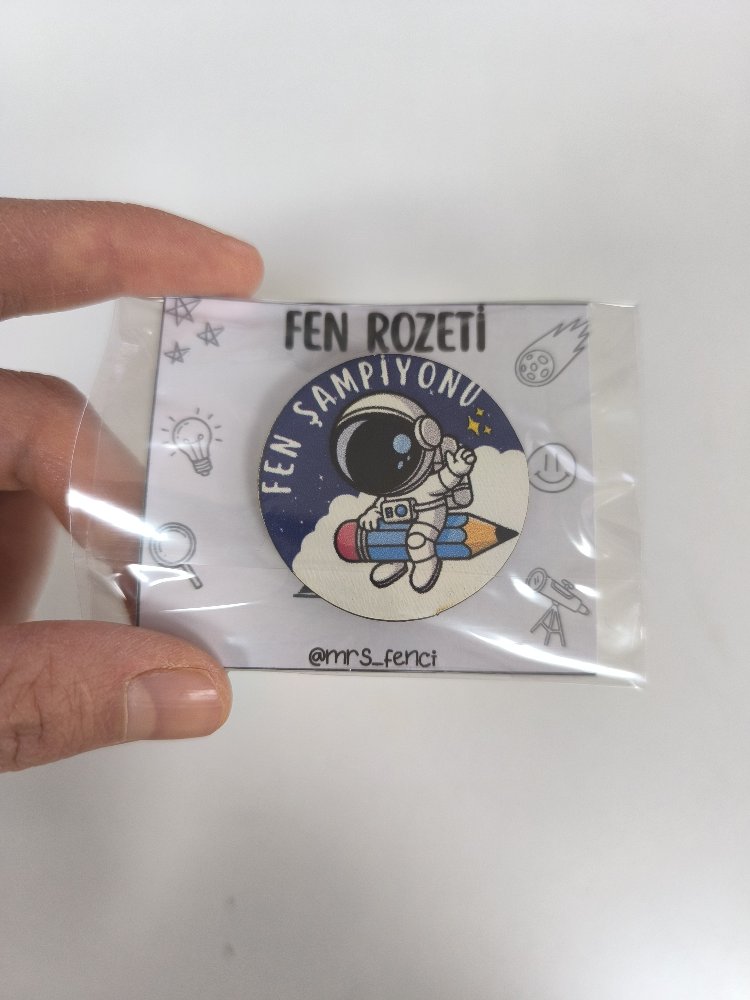 Fen şampiyonu rozeti 2.model