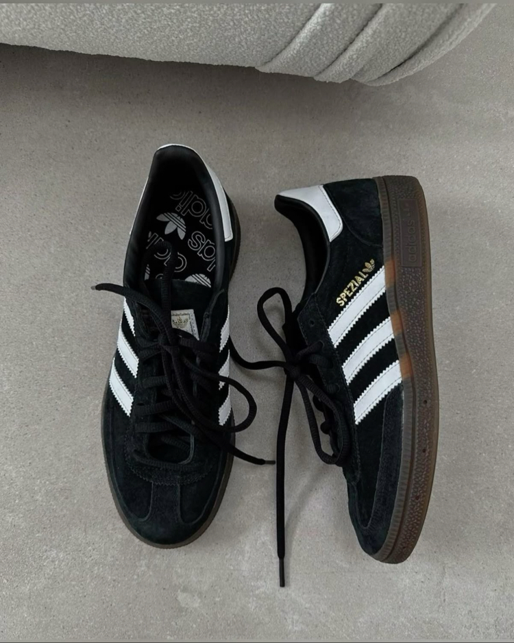 Adidas Spezial Handanlar