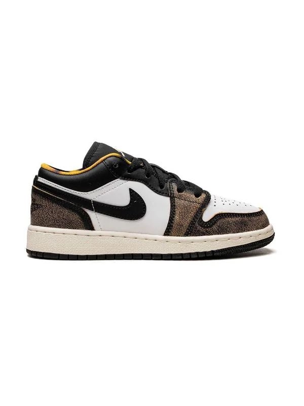 NİKE AİR JORDUN 1 LOW SE WEAR