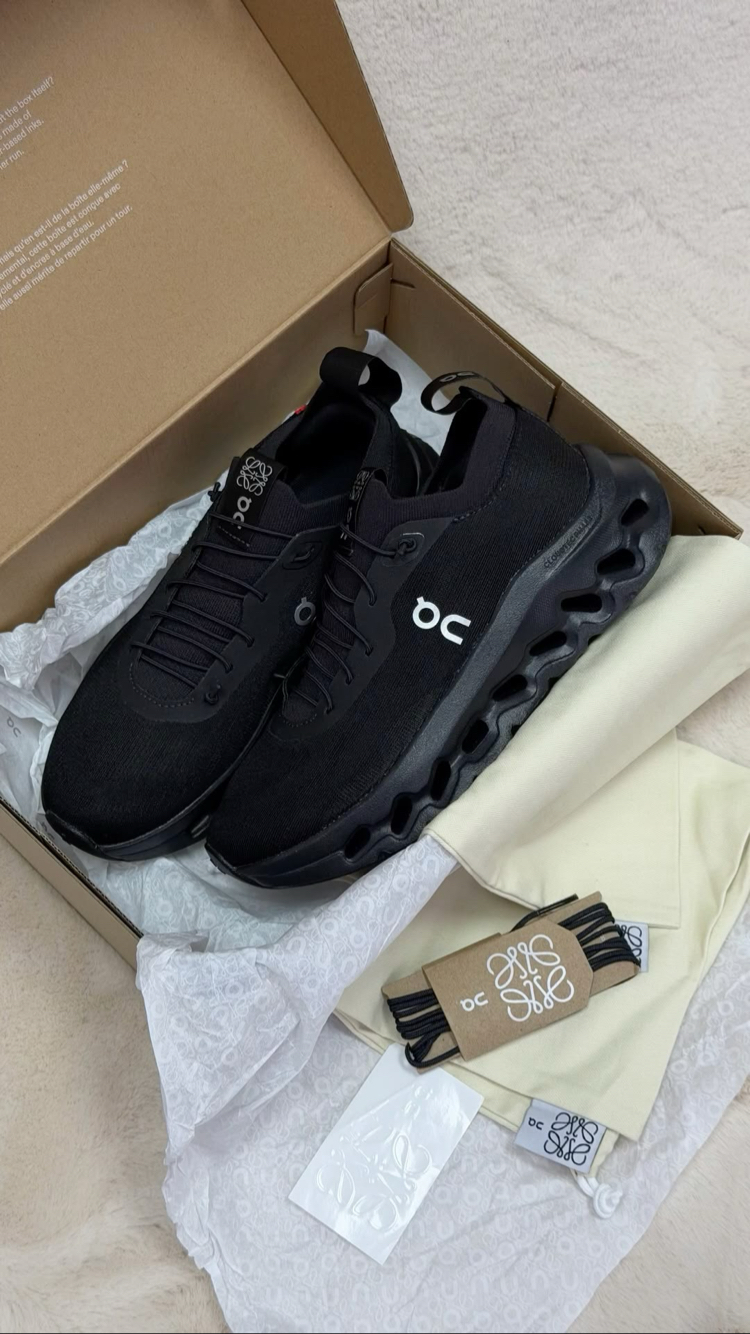 ON FOR CLOUDTİLT 2.0 - WHİT/BLACK 
