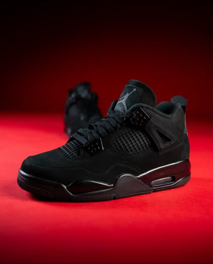 Air Jordun 4 Retro Black Cat 