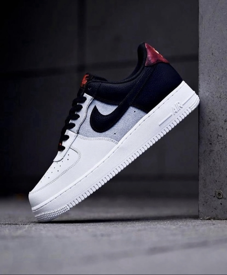 Nike Air Force 1 '07 Smoke Grey
