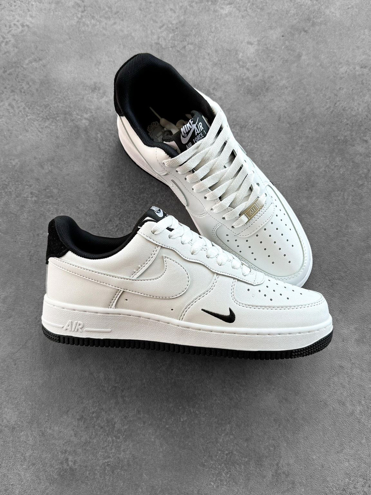 Nike Air Force 1 Low '07 White Black Mini Swoosh