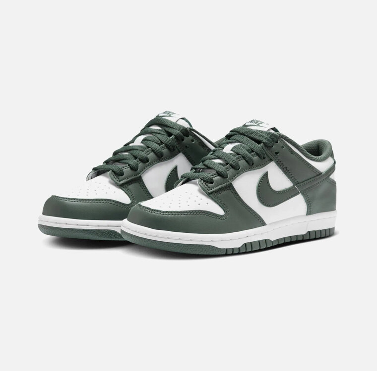Nike Dunk Low “Team Green”