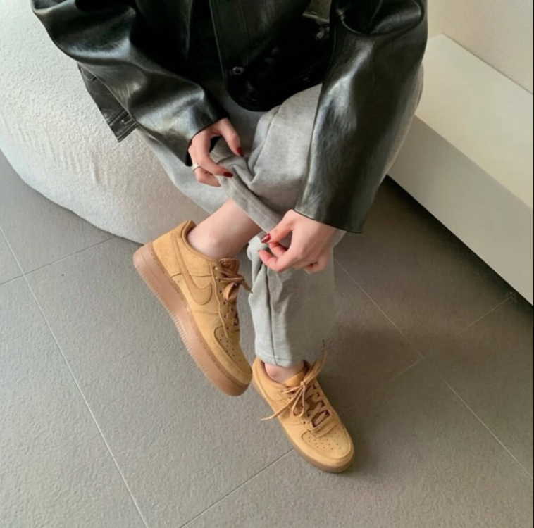 Nike Air Force 1