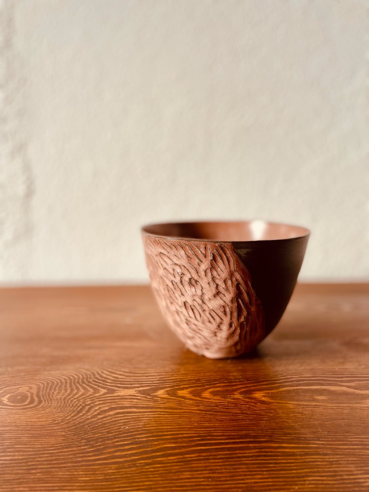 carved II stoneware ramen kase
