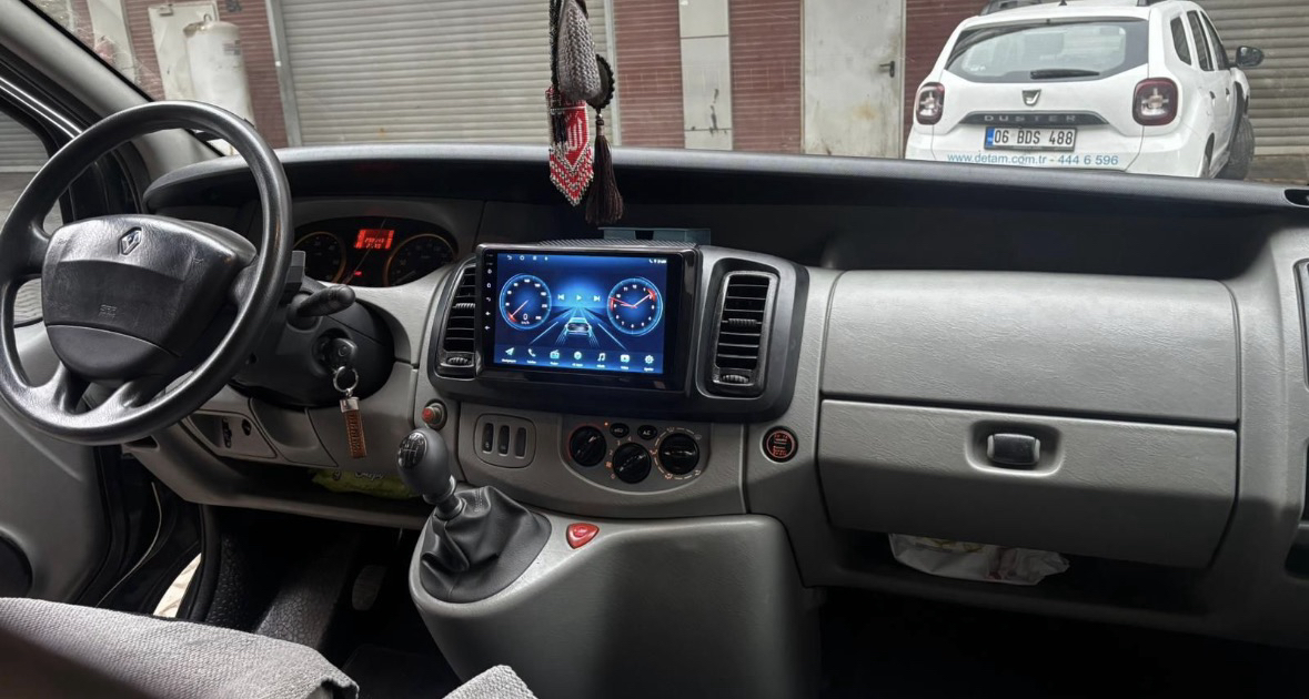 RENAULT TRAFİC 2009 6 RAM 128 HAFIZA