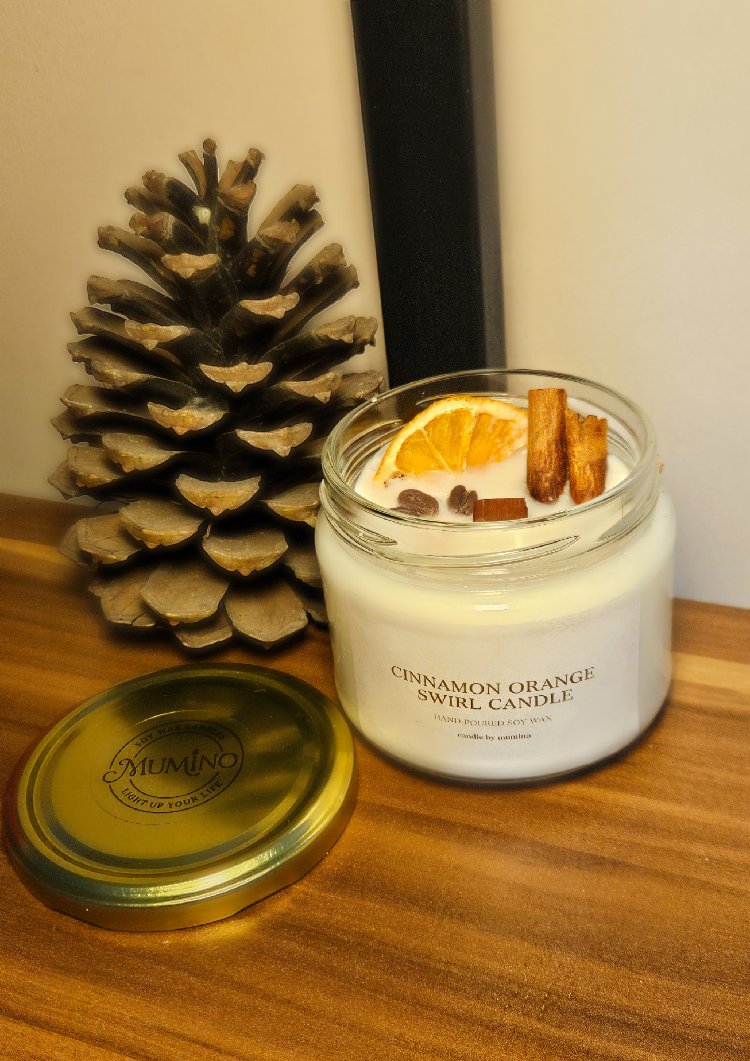 cinnamon candle
