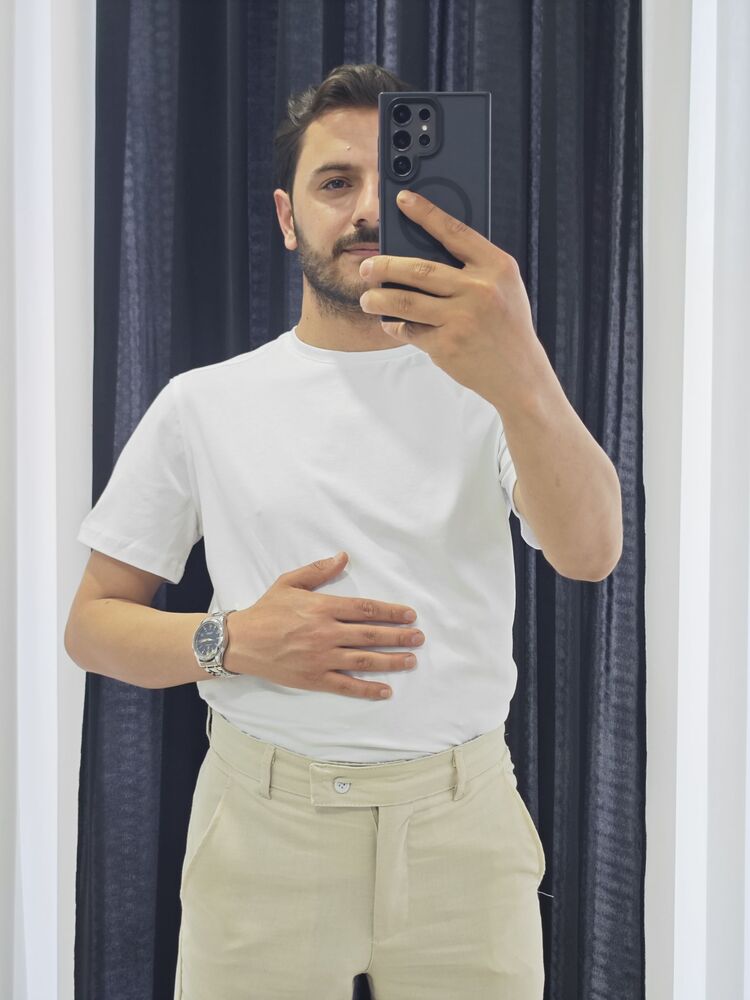 Minimalist T-Shirt - Beyaz